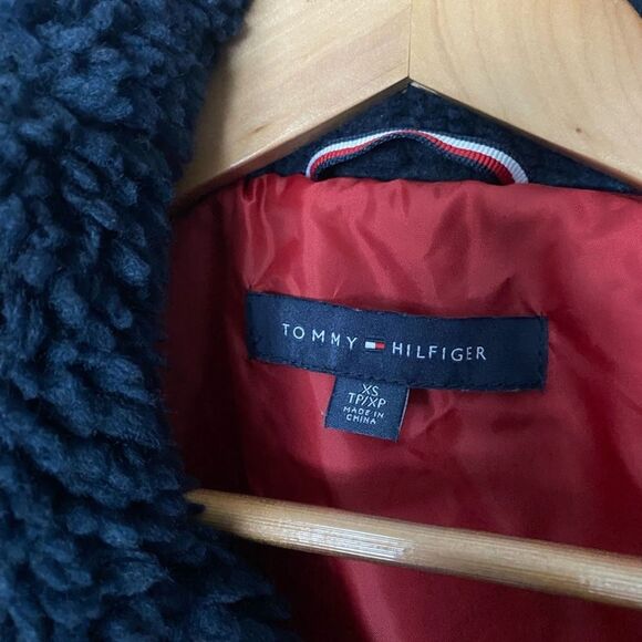 TOMMY HILFIGER Women's Sherpa Jacket Color block logo full-zip teddy bear XS EUC - Picture 5 of 16